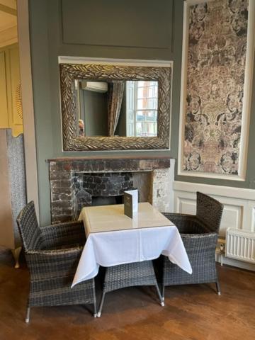 The Spread Eagle Hotel Thame Exterior foto
