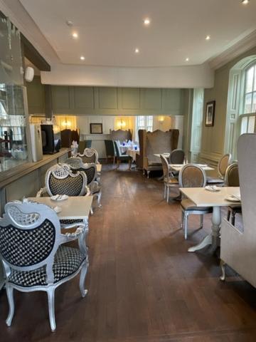 The Spread Eagle Hotel Thame Exterior foto
